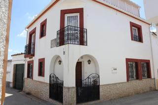 Casale  Avenida virgen del pilar 7. Magnifica casa de pueblo
