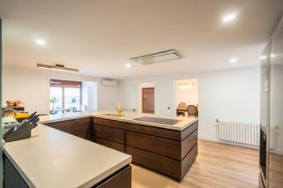 Chalet in Club de Golf. Chalet independiente de lujo en club de golf, las rozas  viviend