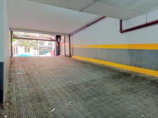 Parking coche  Calle de meléndez valdés