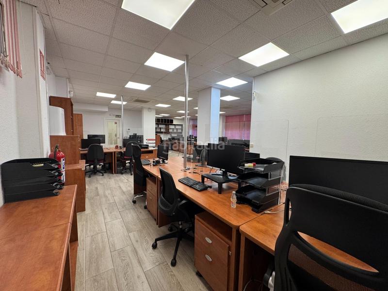 Foto f19b5088-77dd-4eaf-9dc8-f7c3a3f7d743. Locale commerciale in Palomeras Bajas Madrid