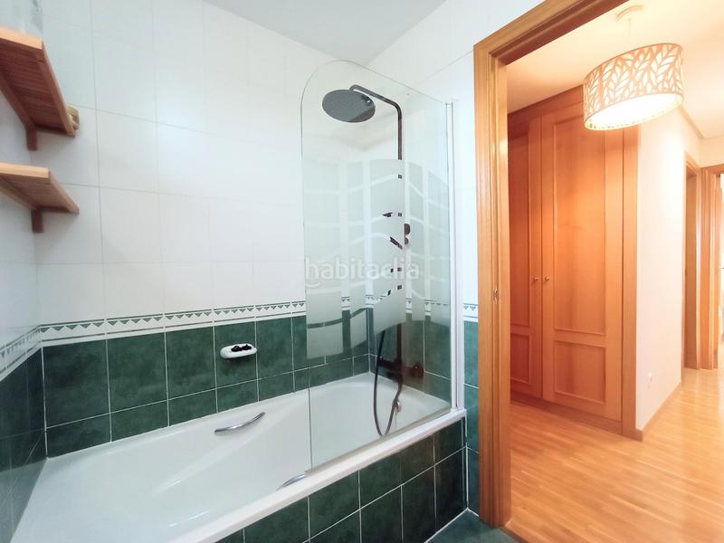 Foto e88d3d58-b567-4380-a50a-0d59e63cdd4c. Dachwohnung mit heizung parking pool in Las Tablas Madrid