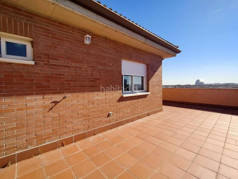 Foto 20ce2024-1192-4bfa-8d5e-8956f9d0911b. Penthouse with heating parking pool in Las Tablas Madrid