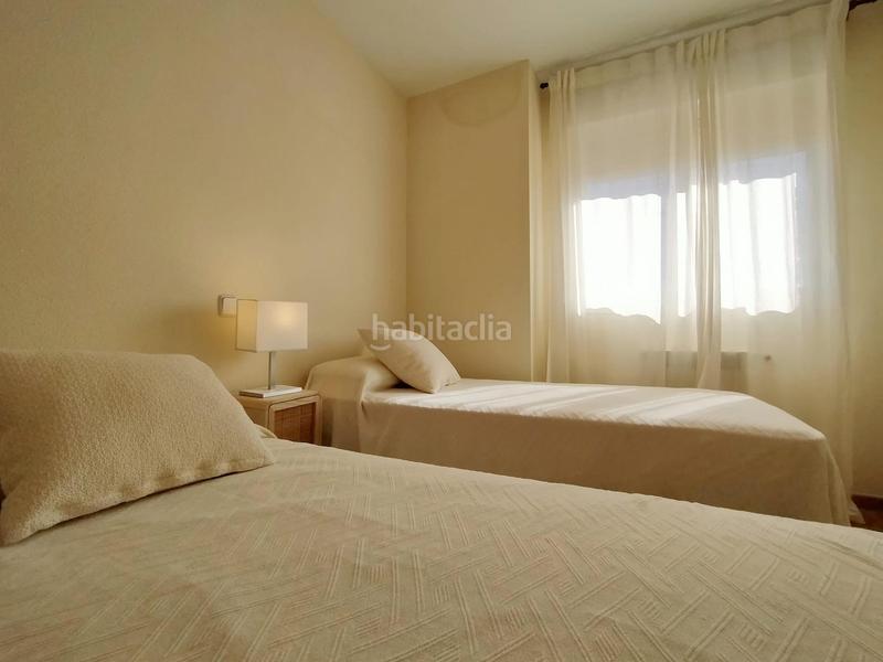 Foto a517edbd-125c-4029-b156-5f511fca9f73. Penthouse with heating parking pool in Las Tablas Madrid