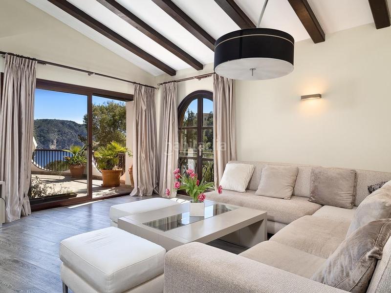 Foto ce940424-81a2-4042-ba4a-a71e87f3f23f. Chalet con parcheggio piscina in Es Camp de Mar Andratx