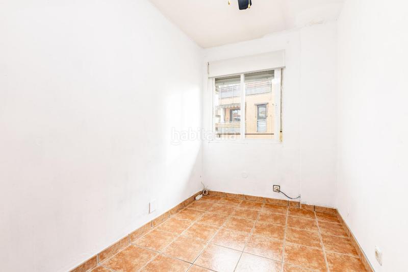 Foto d779bf34-5d39-479e-ba5f-e201879f3673. Piso atractivo piso en San Diego, oportunidad de reforma en Madrid
