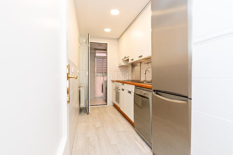 Foto 3a80d2f5-3cbe-4590-9b78-3b8a321013dc. Pis amb calefacció aparcament a Almendrales Madrid