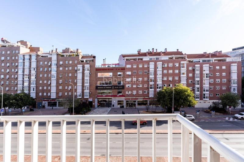 Foto c805c074-d4db-4db0-9f85-9dda4efc6795. Pis amb calefacció aparcament a Almendrales Madrid