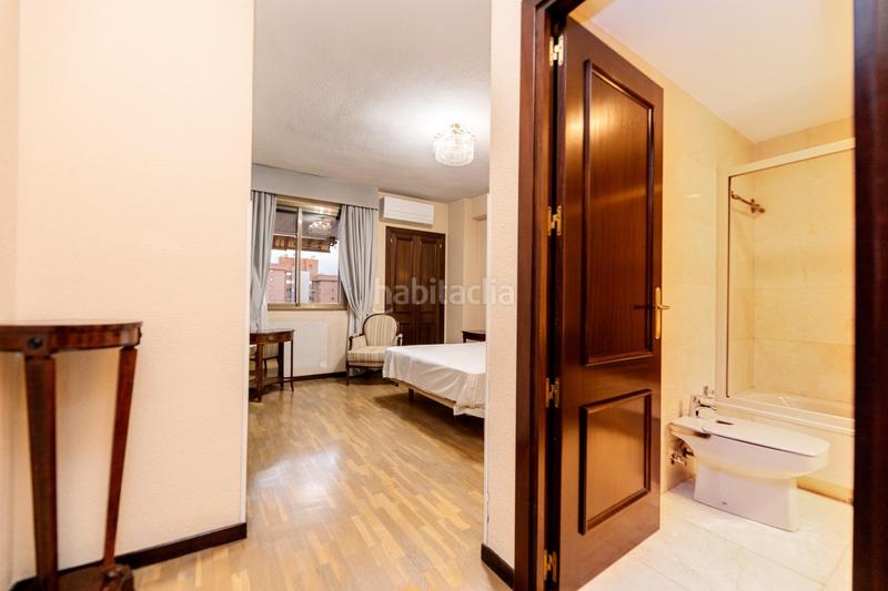 Foto 6098c352-68bb-48a3-8e34-089d58ed403f. Appartement avec chauffage parking piscine dans La Paz Madrid