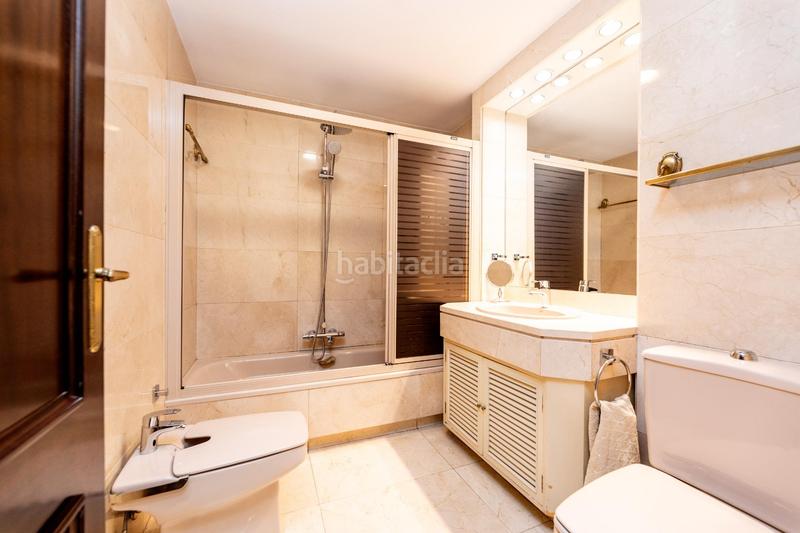 Foto 60c99565-c5fc-4f02-96b6-5559a9e5d516. Flat with heating parking pool in La Paz Madrid