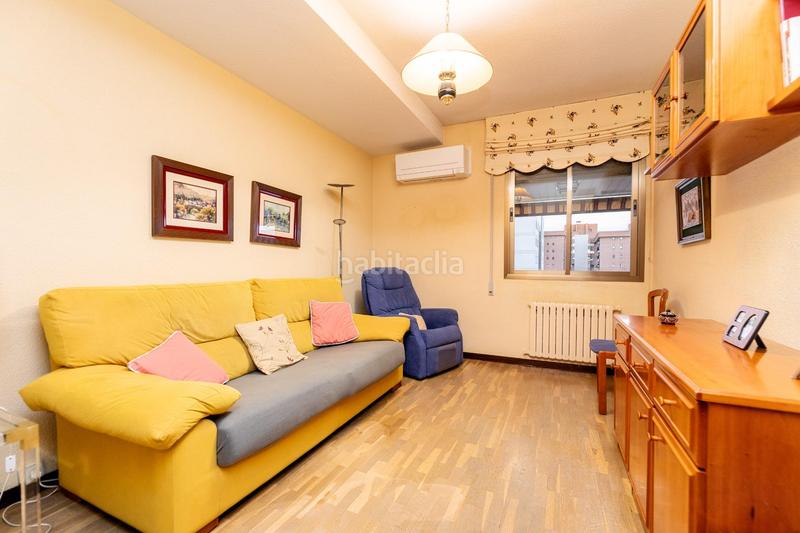 Foto 2a0daf4b-c56f-4b02-bf89-f9dce5f7bc0f. Piso en La Paz Madrid