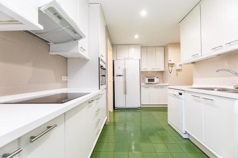 Foto 49149bc2-5f6f-4f6e-8771-81493b0061e6. Piso en La Paz Madrid