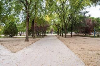 Pis a Orcasitas. Bonito piso de 3 dormitorios junto al parque mujeres de orcasita