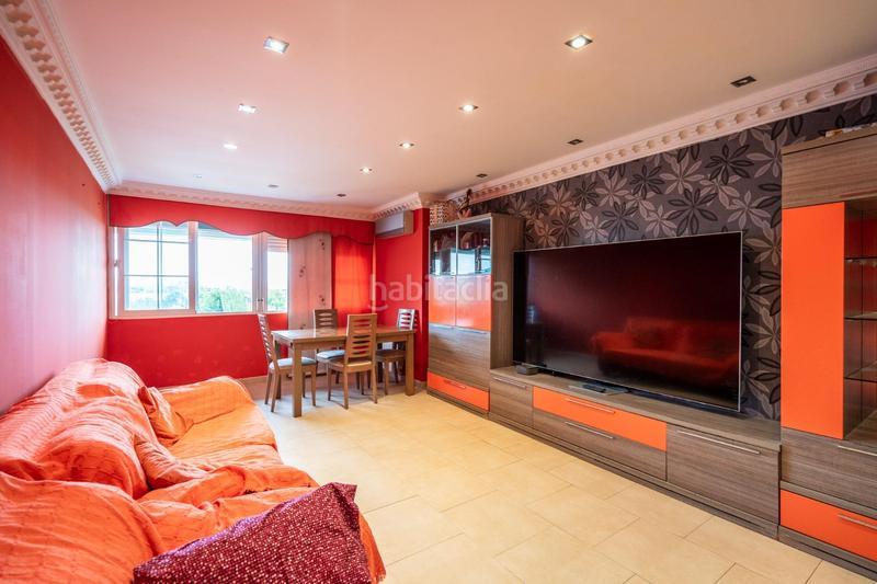 Foto 324a1c0e-7ba2-4471-b8b6-1f86229408b6. Appartamento con riscaldamento in Orcasitas Madrid