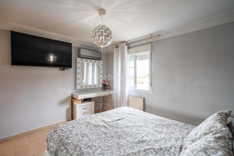 Foto 63537bba-fb5e-4389-bcbd-7f3a529d3328. Appartamento con riscaldamento in Orcasitas Madrid