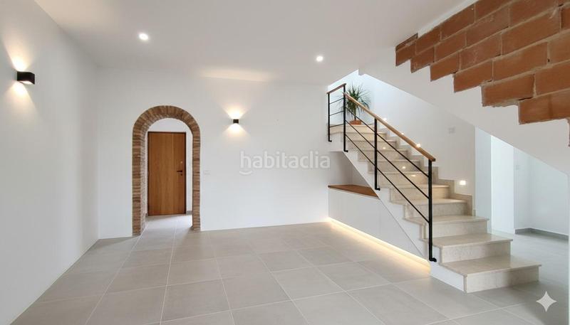 Foto 54156106-d794-4180-893c-a0b9a7824039. Haus in Oliva pueblo Oliva