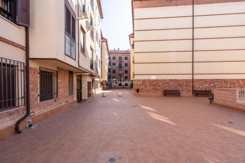 Foto 8d7e4e25-07c1-44f9-8322-d92430a96e87. Planta baixa amb calefacció aparcament piscina a Ocaña