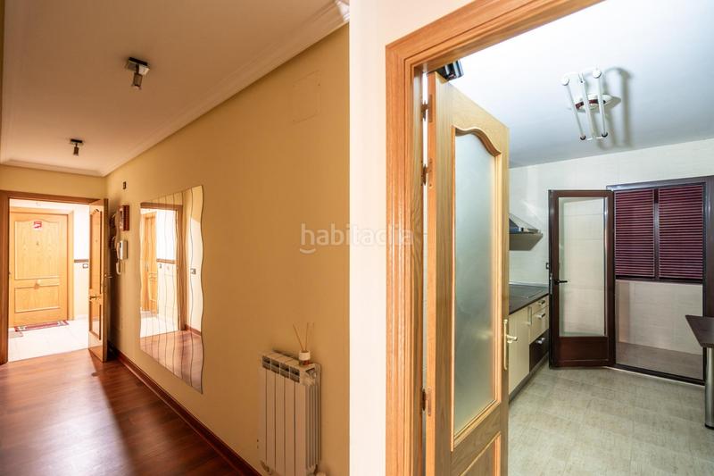 Foto fc5c3db9-7361-4e3e-96a7-949b94895a90. Planta baixa amb calefacció aparcament piscina a Ocaña