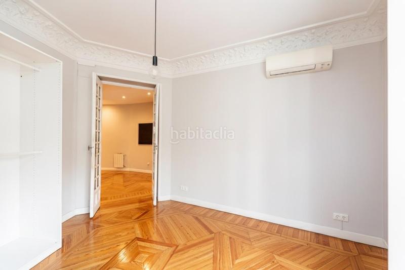 Foto 3621b3da-e63b-45fb-aafb-73688b75f772. Appartamento con riscaldamento parcheggio in Universidad-Malasaña Madrid