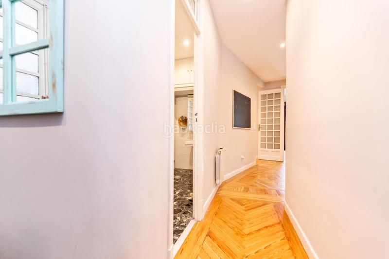 Foto 72b17dc6-0161-4946-aaa4-bb82f17663b3. Pis amb calefacció aparcament a Universidad-Malasaña Madrid