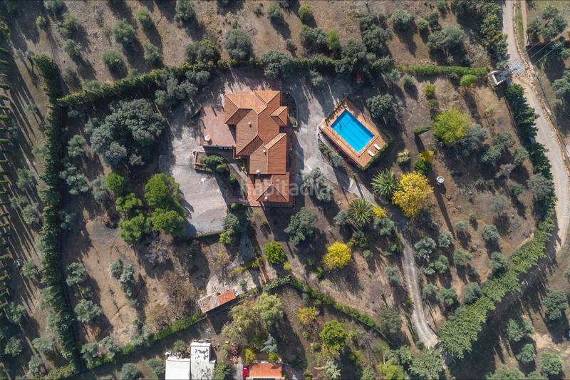 Foto 774e7a80-1adc-47c8-9deb-037222ea94a6. Chalet mit heizung parking pool in Los Cigarrales-La Bastida Toledo