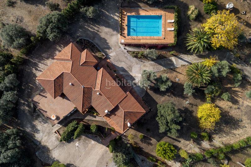 Foto 33a2435d-b556-4f90-85ba-e59aaa02ed6a. Chalet en Los Cigarrales-La Bastida Toledo