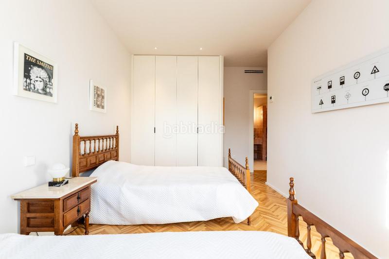 Foto 89d7eb8f-8f2a-4257-a856-261112044c44. Chalet con riscaldamento parcheggio piscina in Los Cigarrales-La Bastida Toledo