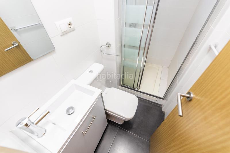 Foto 131e4457-745e-4c73-a56a-ce6ae7e14c9e. Pis a Embajadores-Lavapiés Madrid