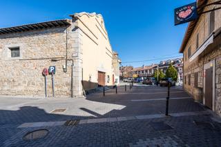 Dúplex  Fuente del alamo. Moderno dúplex con garaje en pleno centro de collado villalba