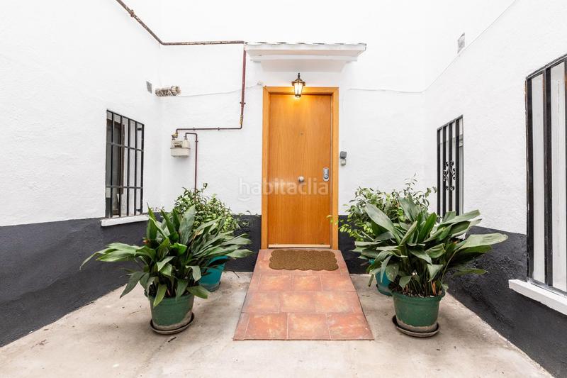 Foto 5b40c0b4-939d-45c8-924d-09c52867ce75. Planta baixa a Acacias Madrid