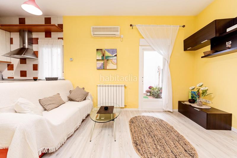 Foto 92bb5706-c0da-490e-a01f-00f357107808. Planta baixa a Acacias Madrid