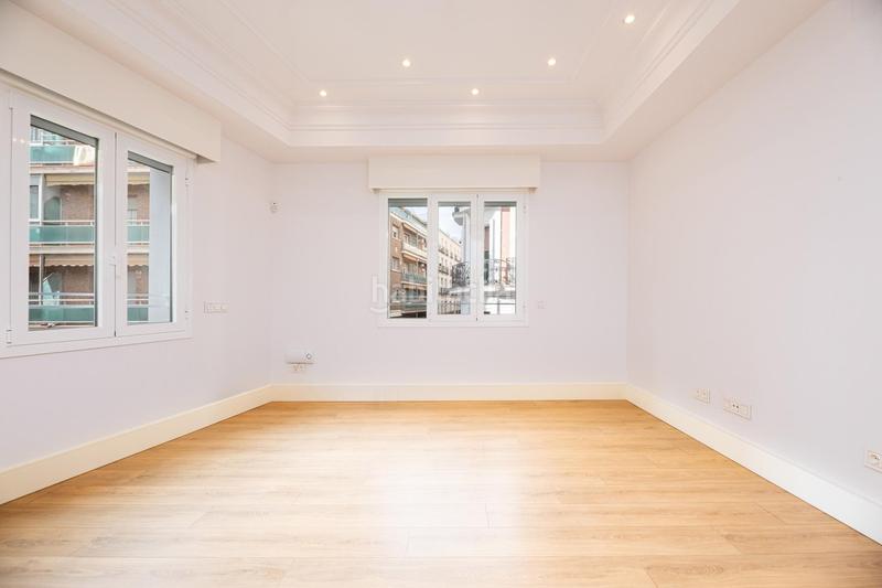 Foto 389a3769-31cf-4b59-95b4-0e3e067d0286. Lloguer pis amb calefacció a Argüelles Madrid