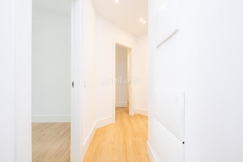 Foto 091b40e1-f2e6-407e-93db-431442372945. Miete etagenwohnung mit heizung in Argüelles Madrid