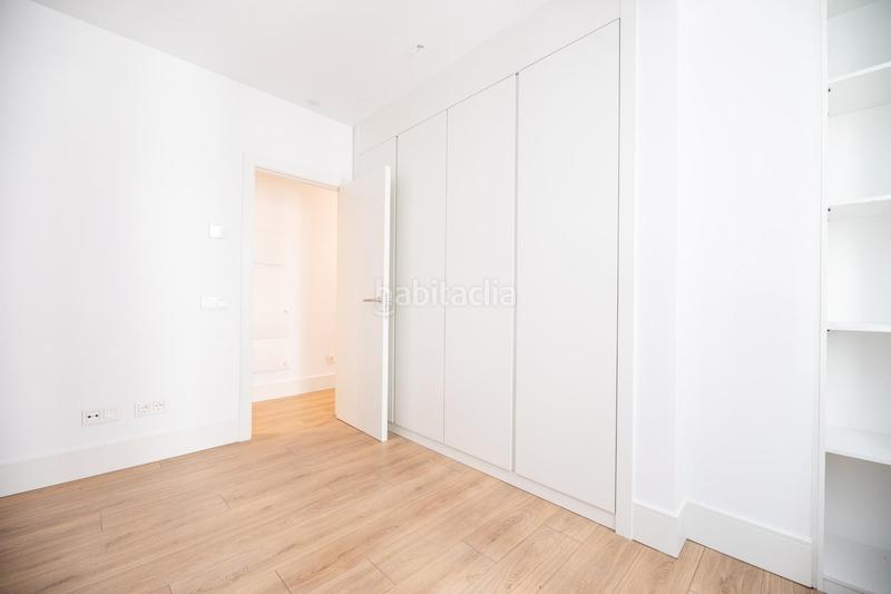 Foto 113aeba2-5f56-4fd7-a42d-950a0e389212. Miete etagenwohnung mit heizung in Argüelles Madrid