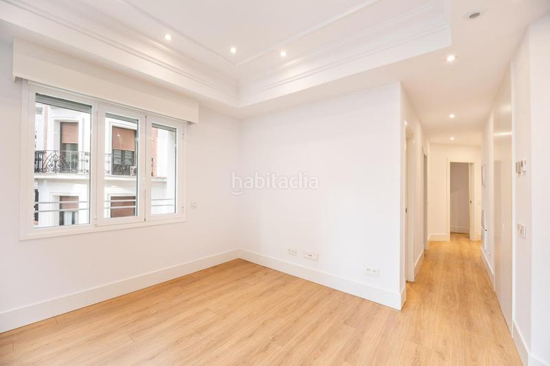 Foto 1f656432-f5ce-452a-ab3d-d4acdba8a1ec. Miete etagenwohnung mit heizung in Argüelles Madrid