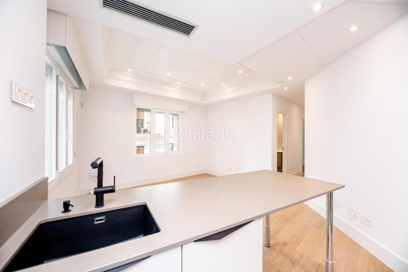 Foto 8f9620fe-99ef-4df5-be39-48e0d9858cad. Rent flat with heating in Argüelles Madrid