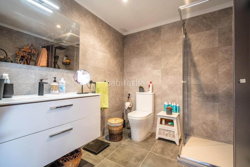 Foto 1dbd31da-b4ac-4a90-b746-999b086101a7. Reihenhaus mit heizung parking pool in Parquelagos-Puente Nuevo Galapagar