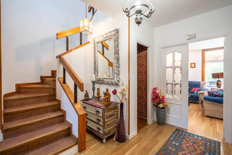 Foto 2177f204-8f72-4378-aa37-4e6ea655e771. Reihenhaus mit heizung parking pool in Parquelagos-Puente Nuevo Galapagar