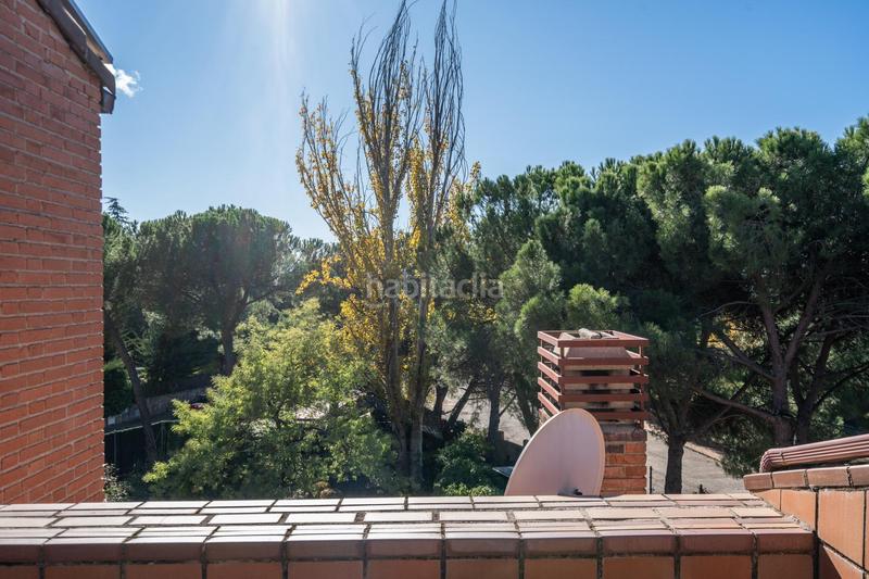 Foto 4af832c1-686d-4fb3-8351-af7e56b974e0. Reihenhaus mit heizung parking pool in Parquelagos-Puente Nuevo Galapagar