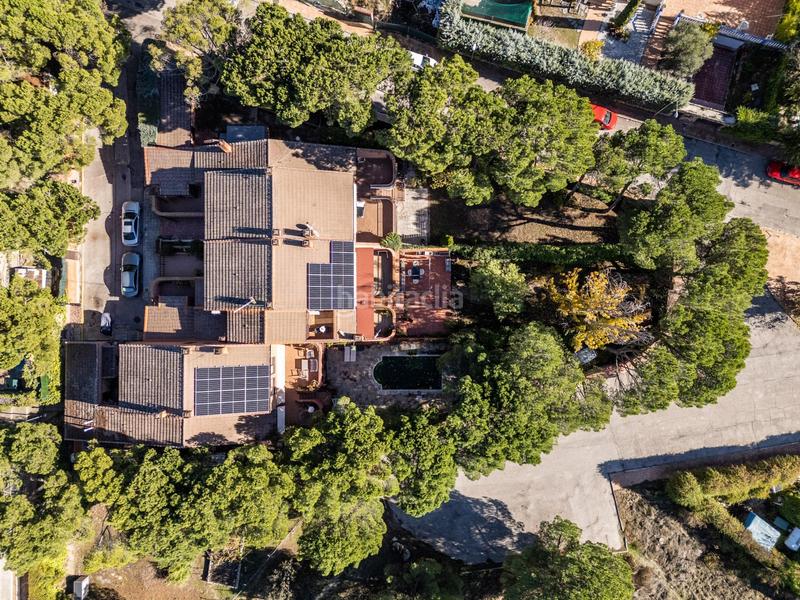 Foto bd23839c-dbc5-4ac1-8789-e291765e298c. Reihenhaus mit heizung parking pool in Parquelagos-Puente Nuevo Galapagar