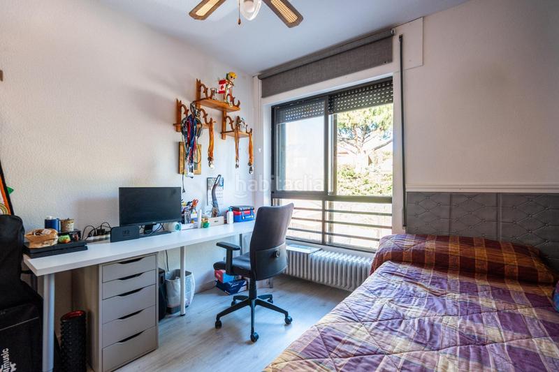 Foto d4bf96b5-d302-4d58-84c5-814b26ecf52c. Reihenhaus mit heizung parking pool in Parquelagos-Puente Nuevo Galapagar