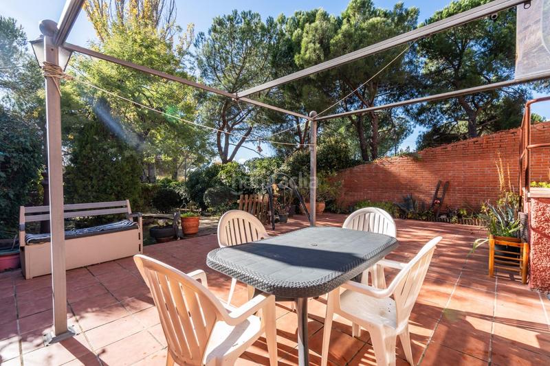 Foto f46c54b7-8245-4f8e-8e5c-16e7ad250f5e. Reihenhaus mit heizung parking pool in Parquelagos-Puente Nuevo Galapagar