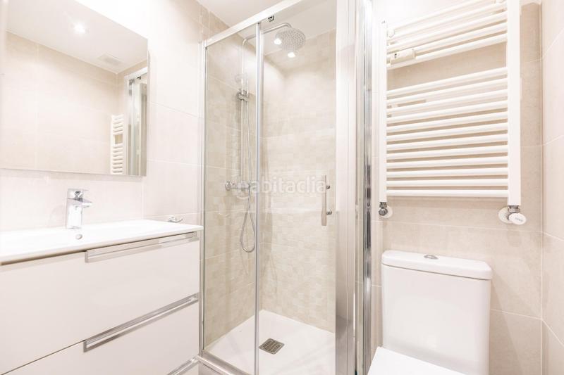 Foto 8cbc1bd4-e84f-4a4a-9c69-8e84f4b17b14. Rent flat with heating parking in Ríos Rosas-Nuevos Ministerios Madrid