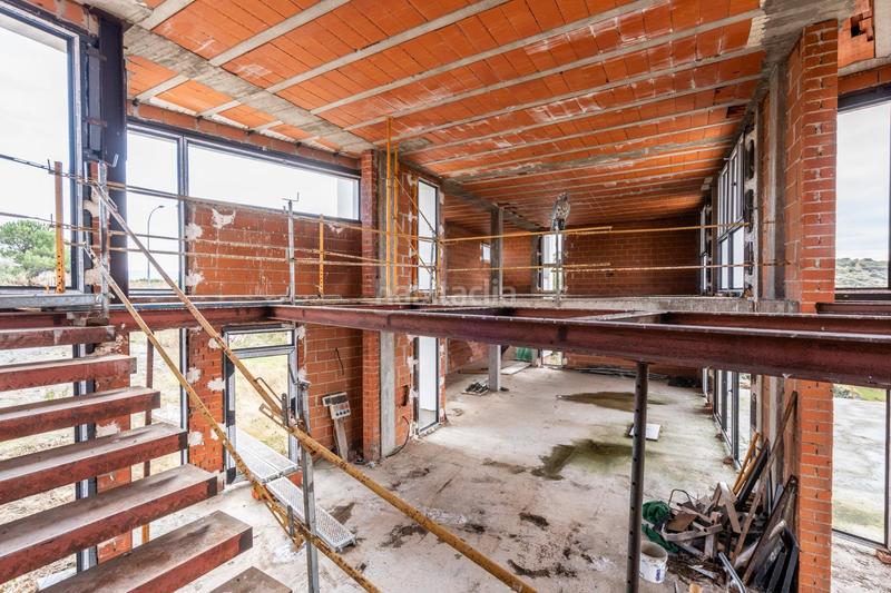 Foto 91edc418-2540-446c-b696-9341137e45a2. Xalet amb calefacció aparcament piscina a Los Ángeles de San Rafael Espinar (El)