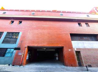 Parking coche  De la infanta mercedes. Plaza para coche mediano