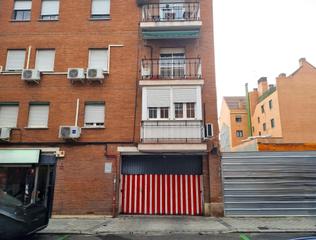 Aparcament cotxe  Calle de la viña virgen. Plaza para coche mediano