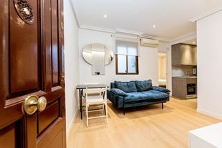 Etagenwohnung in Calle Bastero