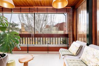 Piso en Hispanoamérica-Bernabéu. Magnífico piso en urbanización privada, con dos terrazas en una