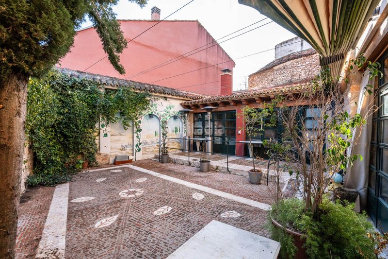 Foto aa0d40fb-ed53-433b-b5b1-de6a44df2623. Edifici a Belmonte de Tajo