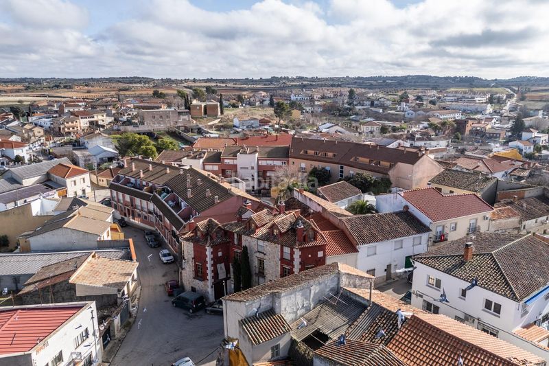 Foto e7149b56-9863-48a6-88c8-6f182e5cd68c. Edifici a Belmonte de Tajo
