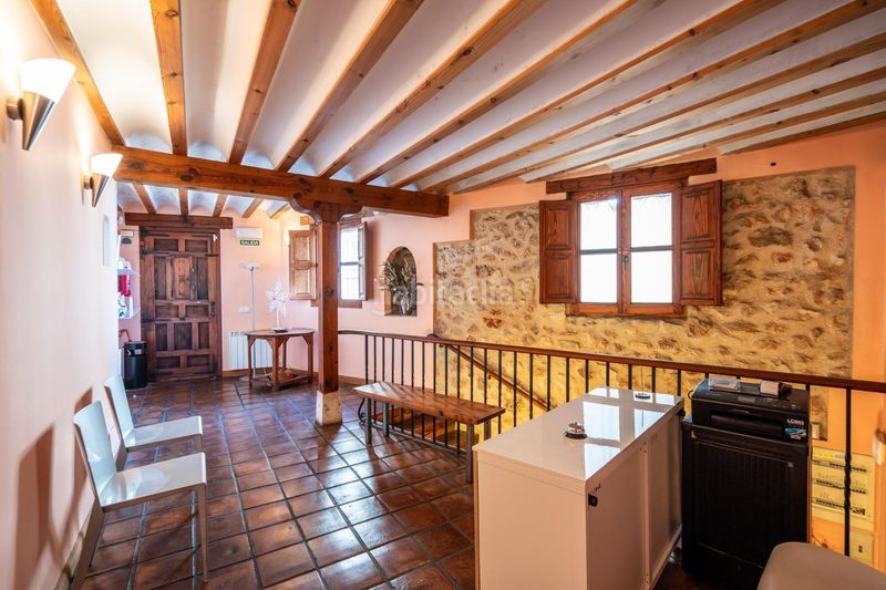 Foto e9353e27-beb7-4855-8fc5-03c6fdd03c25. Edifici a Belmonte de Tajo